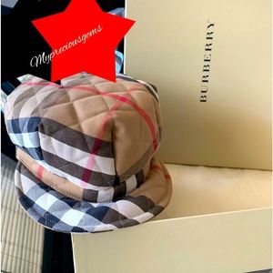 **BURBERRY** Nova Check Pattern Quilted Millie Hat